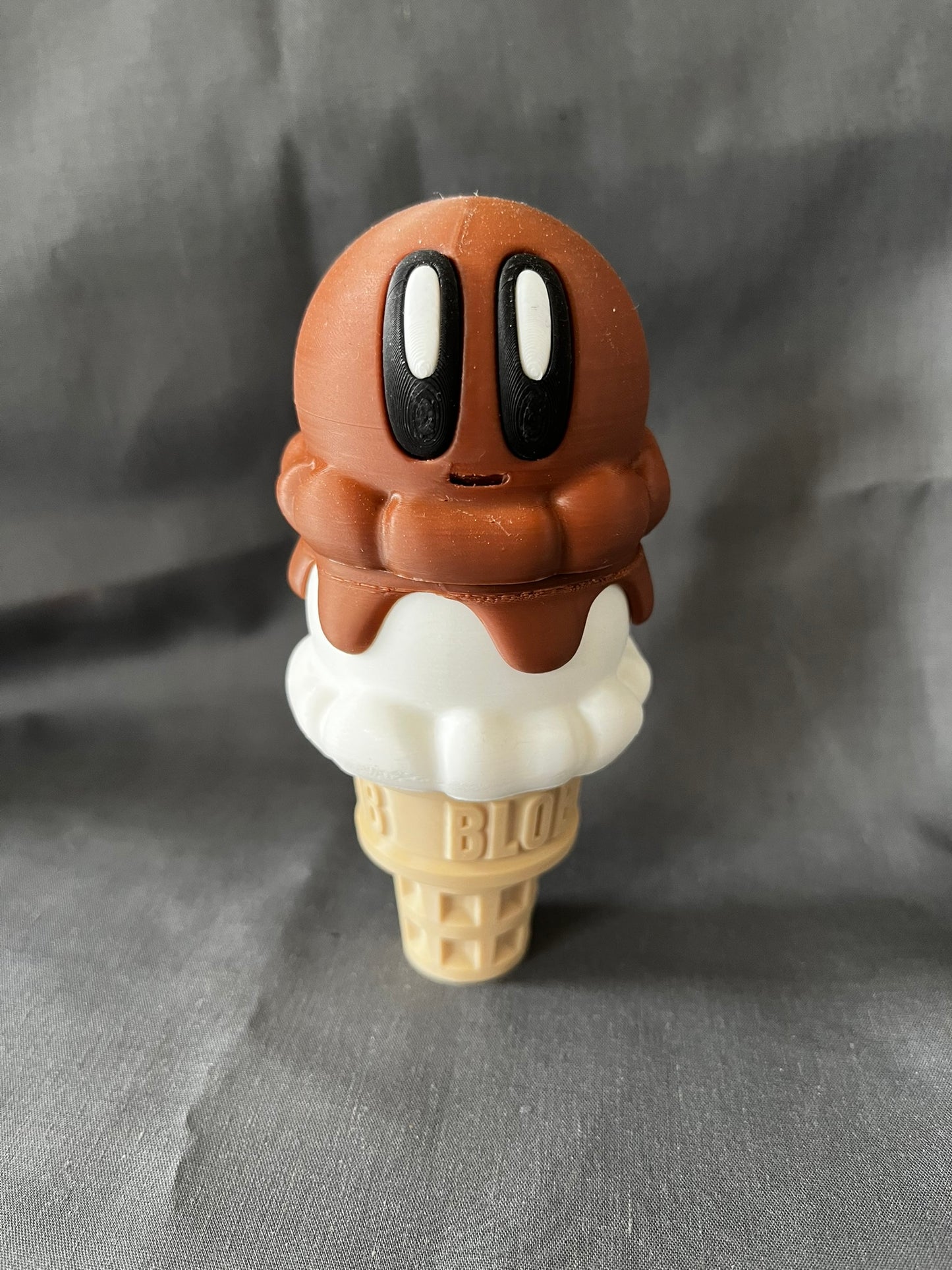 Blob lab Ice creams , Double scoop , Cake cones